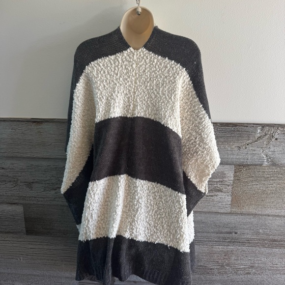 Mystree Striped Open Front Cardigan NWT Cozy Boucle Kimono Sleeve Sweater (R1) - Picture 4 of 7